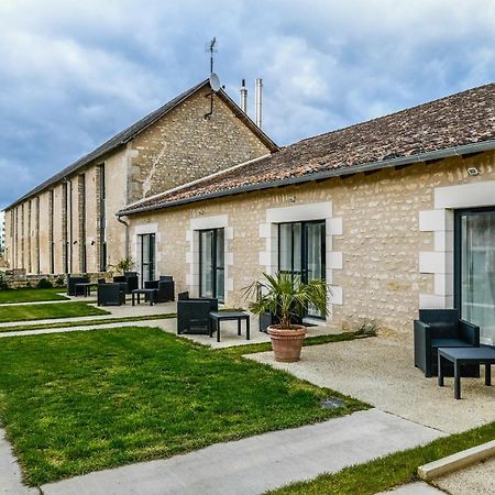 Hotel Domaine Du Normandoux, The Originals Relais Tercé Exterior foto