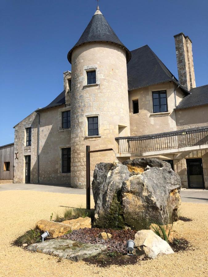 Hotel Domaine Du Normandoux, The Originals Relais Tercé Exterior foto