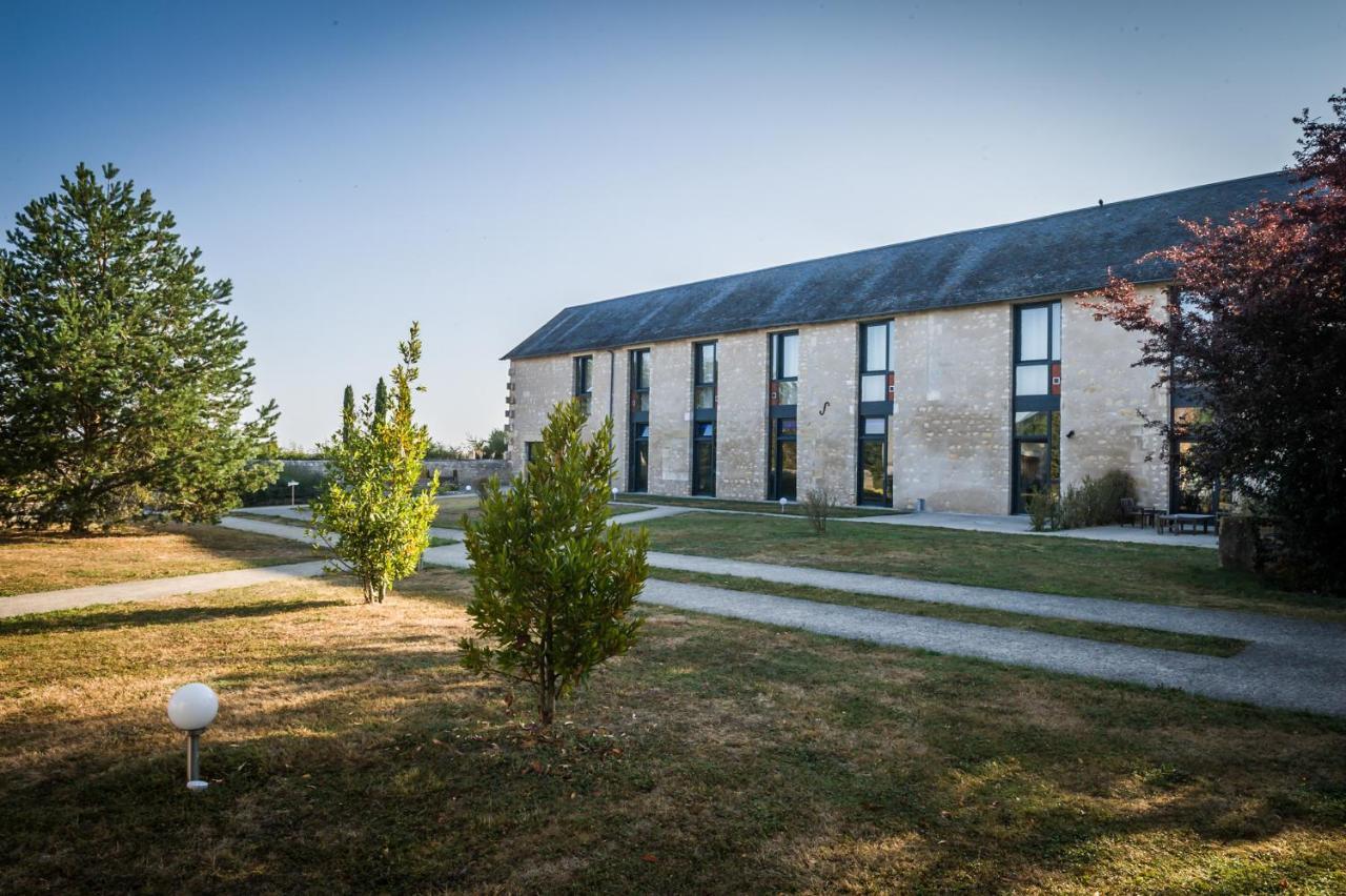 Hotel Domaine Du Normandoux, The Originals Relais Tercé Exterior foto